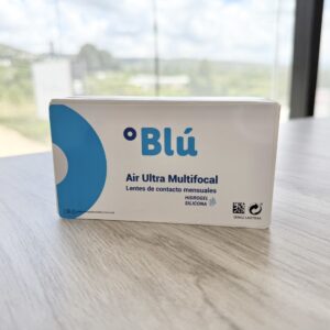 Lentillas mensuales Blú Air Ultra Multifocal.